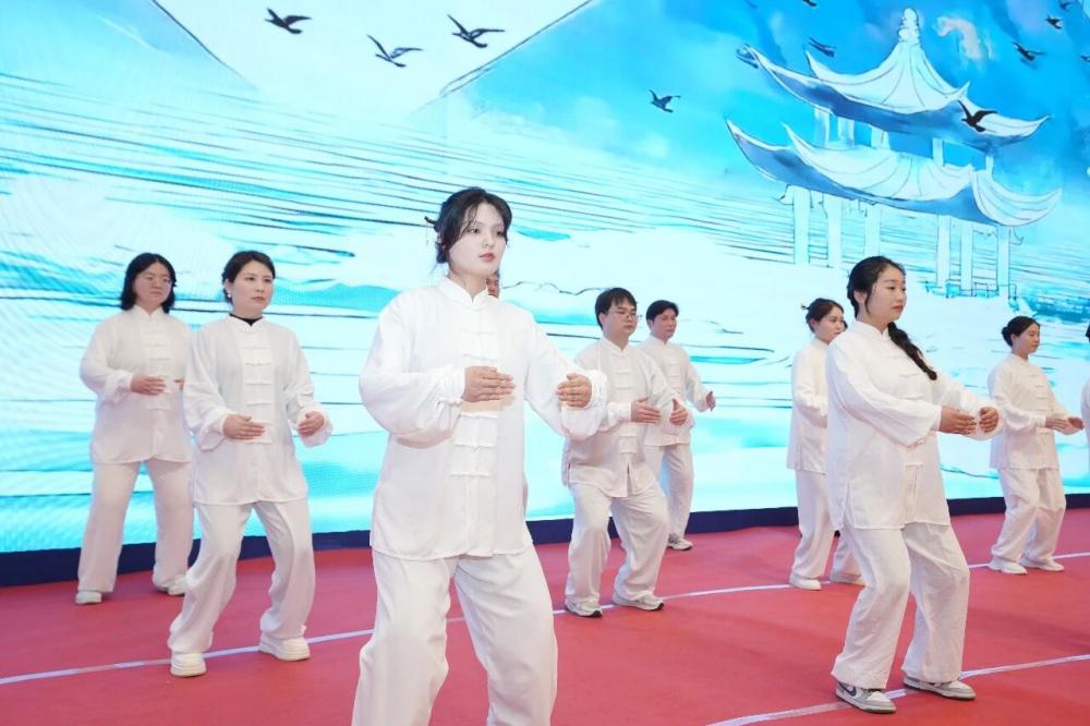 89d32f336b2ff759376719eb52f80423